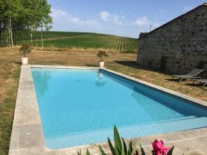 PIscine carrelée rénovée à Bordeaux